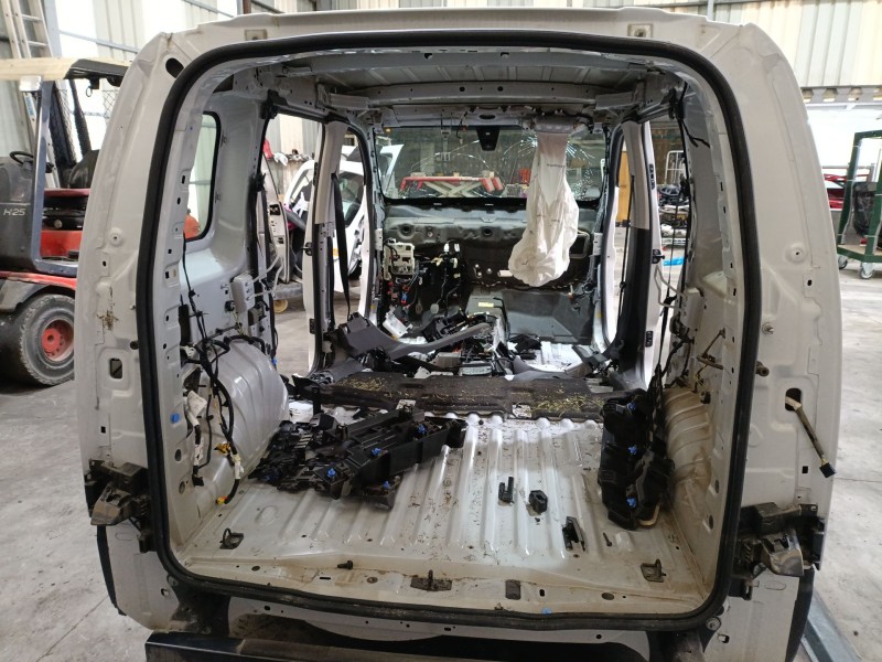 Recambio de gomas contorno puerta para peugeot rifter 1.5 bluehdi 130 referencia OEM IAM   