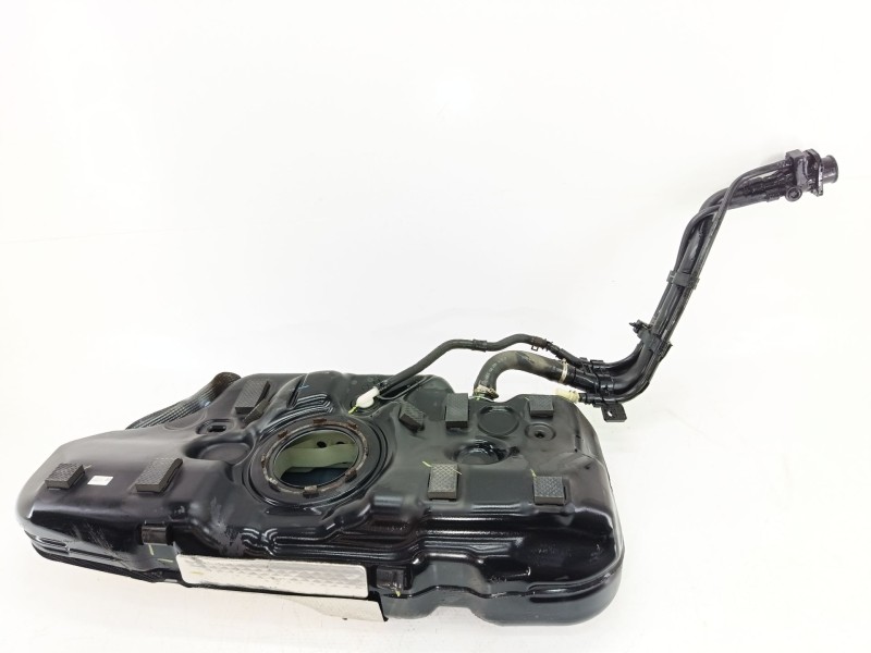 Recambio de deposito combustible para hyundai i30 (pde, pd, pden) 2.0 n referencia OEM IAM 31171G4000  