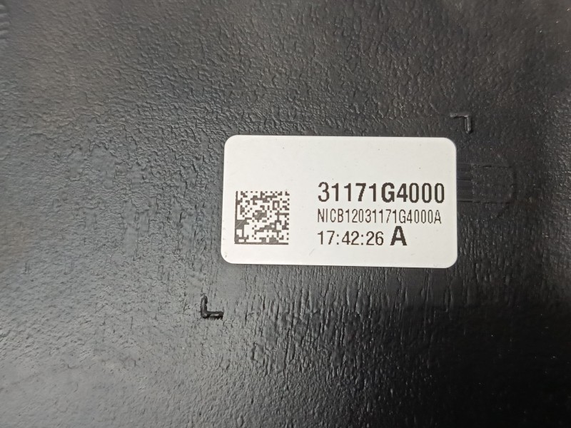 Recambio de deposito combustible para hyundai i30 (pde, pd, pden) 2.0 n referencia OEM IAM 31171G4000  