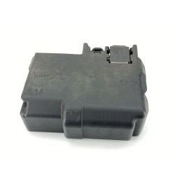 CAJA RELES / FUSIBLES 525230582 