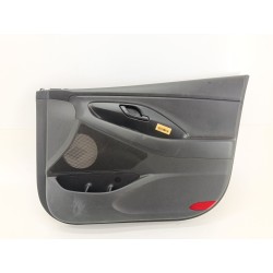 GUARNECIDO PUERTA DELANTERA DERECHA 82302S0010 