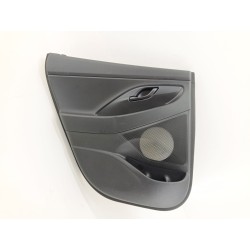 GUARNECIDO PUERTA TRASERA IZQUIERDA 83301S0010 