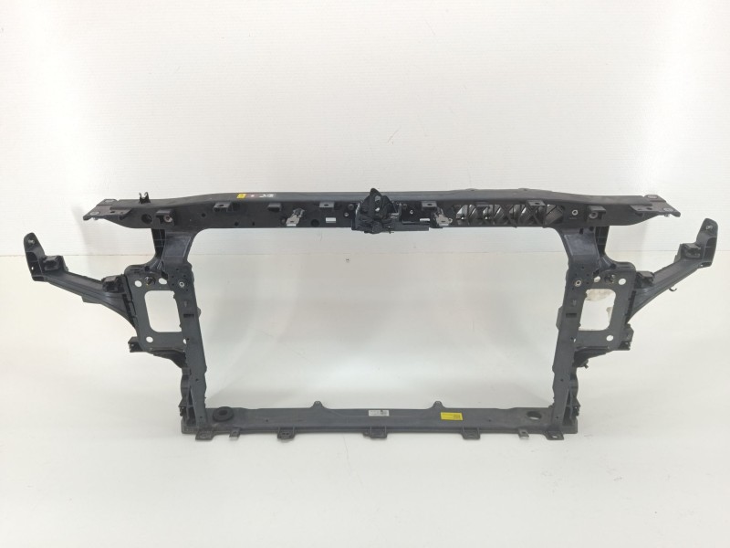Recambio de panel frontal para hyundai i30 (pde, pd, pden) 2.0 n referencia OEM IAM 6410180000  