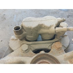 PINZA DE FRENO DELANTERA IZQUIERDA 