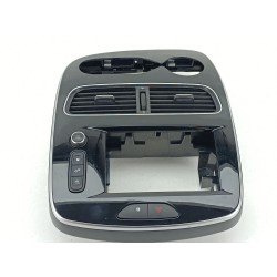 EMBELLECEDOR SALPICADERO 682608437R 