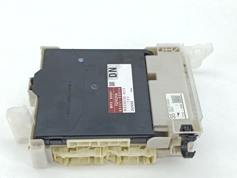 Recambio de caja reles / fusibles para toyota yaris (_p13_) 1.0 (ksp130_) referencia OEM IAM 892210D870  