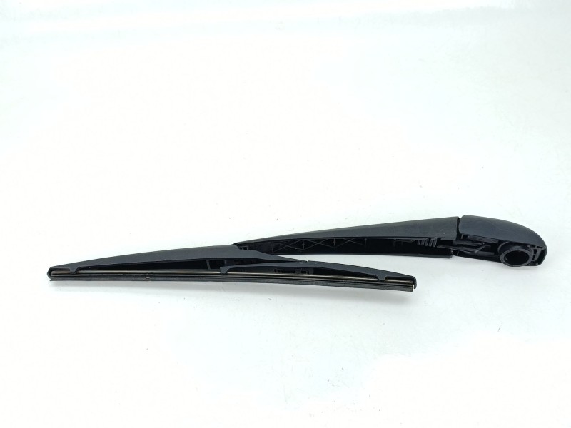 Recambio de brazo limpia trasero para toyota yaris (_p13_) 1.0 (ksp130_) referencia OEM IAM 852410D150  