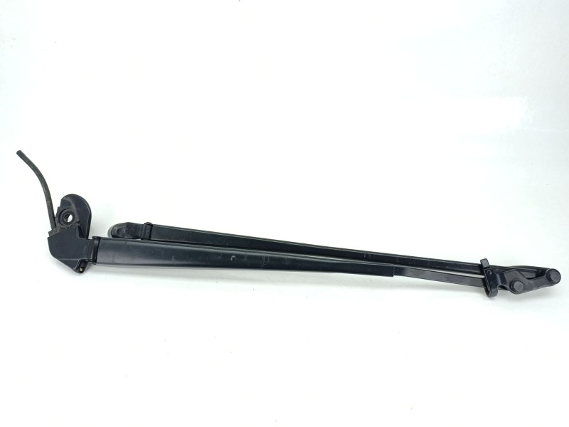 Recambio de brazo limpia delantero derecho para toyota yaris (_p13_) 1.0 (ksp130_) referencia OEM IAM 852210D250  