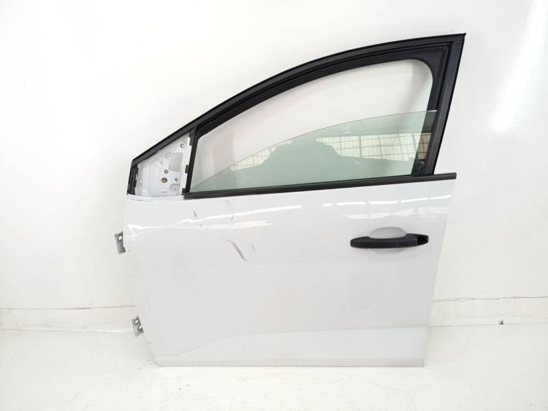 Recambio de puerta delantera izquierda para dacia sandero iii 1.0 tce 90 eco-g referencia OEM IAM 801018891R  