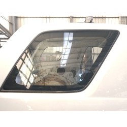 LUNA CUSTODIA TRASERA DERECHA 8456064J00000 