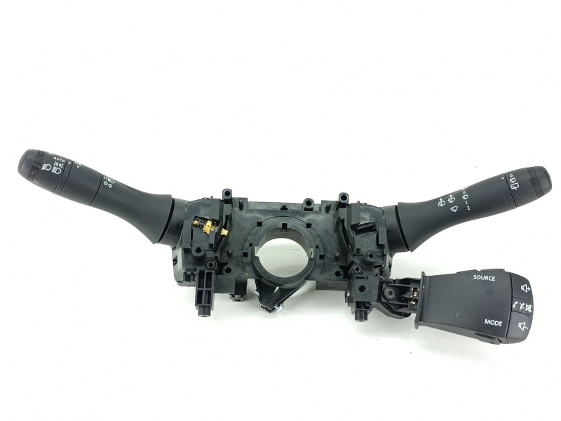 Recambio de mando multifuncion para dacia sandero iii 1.0 tce 90 eco-g referencia OEM IAM 255679970R  
