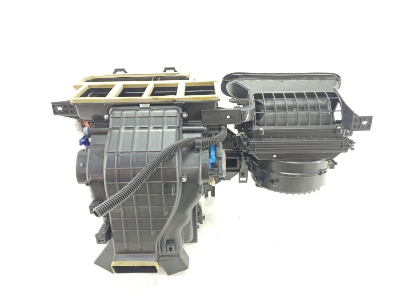 Recambio de calefaccion entera normal para kia xceed van (cd) 1.4 t-gdi referencia OEM IAM 97100J7100  