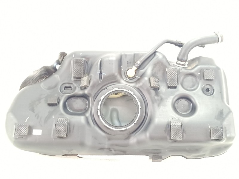 Recambio de deposito combustible para kia xceed van (cd) 1.4 t-gdi referencia OEM IAM 31171G4950B  