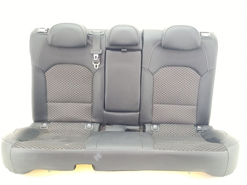 Recambio de asientos traseros para kia xceed van (cd) 1.4 t-gdi referencia OEM IAM   