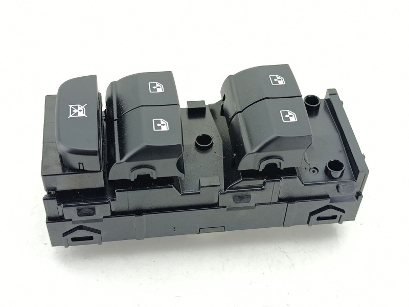 Recambio de mando elevalunas delantero izquierdo para kia xceed van (cd) 1.4 t-gdi referencia OEM IAM 93571J7000  