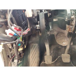 PEDAL EMBRAGUE 