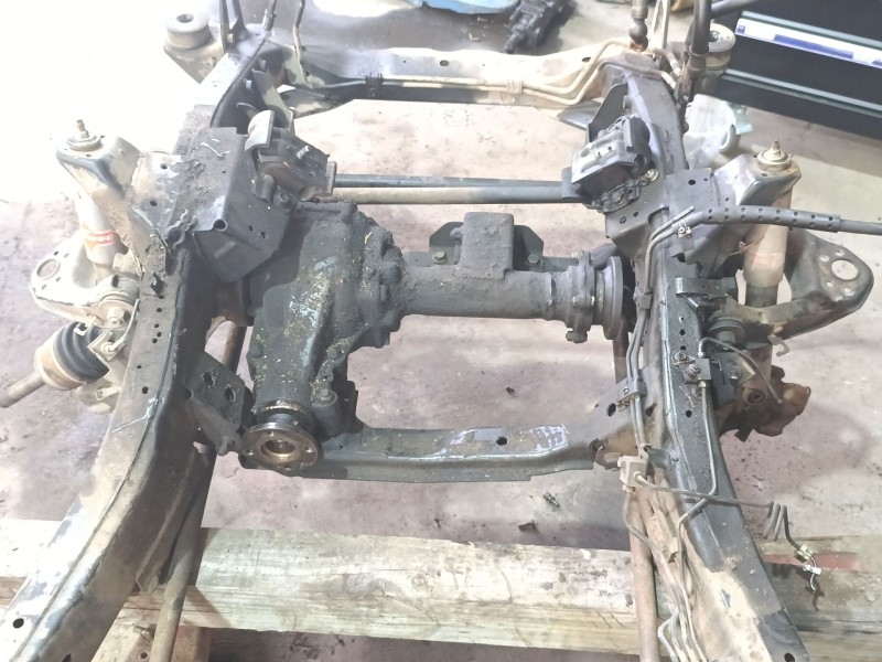 Recambio de diferencial delantero para nissan terrano ii (r20) 2.7 tdi 4wd referencia OEM IAM 38501G2310  