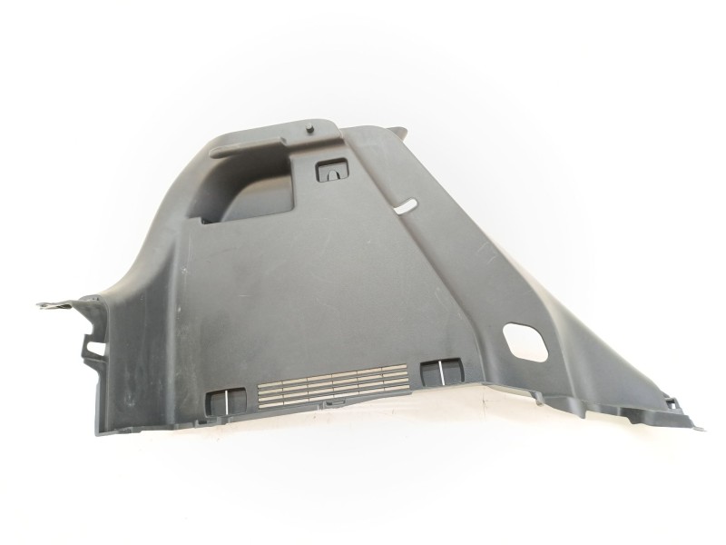 Recambio de moldura para kia rio iv (yb, sc, fb) 1.25 referencia OEM IAM 85731H8000  