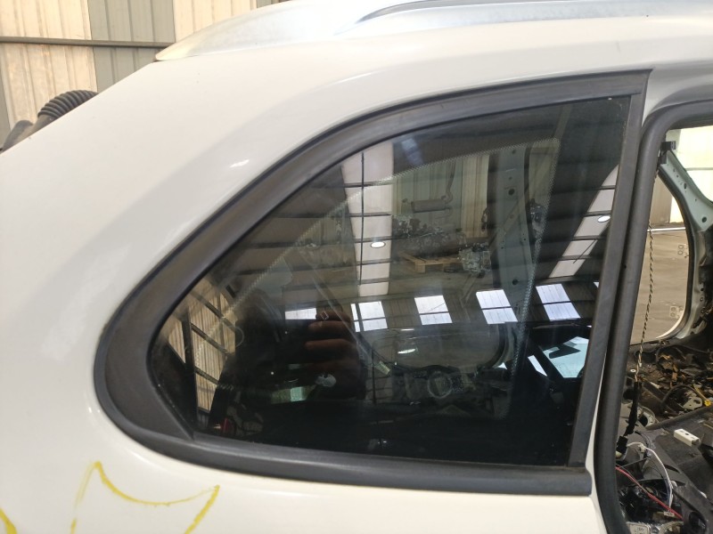 Recambio de luna custodia trasera derecha para bmw x1 (e84) sdrive 18 d referencia OEM IAM 51372990330  