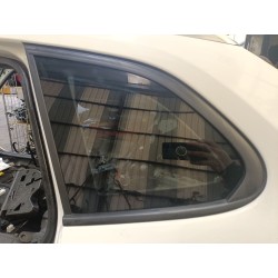 LUNA CUSTODIA TRASERA IZQUIERDA 51372990329 