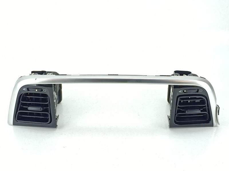 Recambio de rejilla aireadora para kia rio iv (yb, sc, fb) 1.25 referencia OEM IAM 84740H8300SA1  