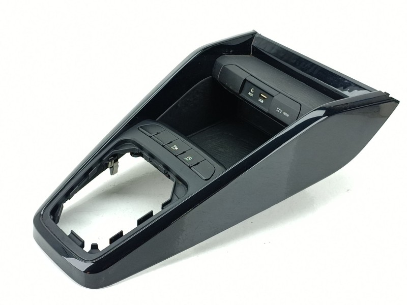 Recambio de guarnecidos palanca cambio para kia rio iv (yb, sc, fb) 1.25 referencia OEM IAM 84635H8000  