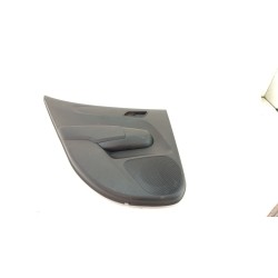 GUARNECIDO PUERTA TRASERA IZQUIERDA 83351G6000 