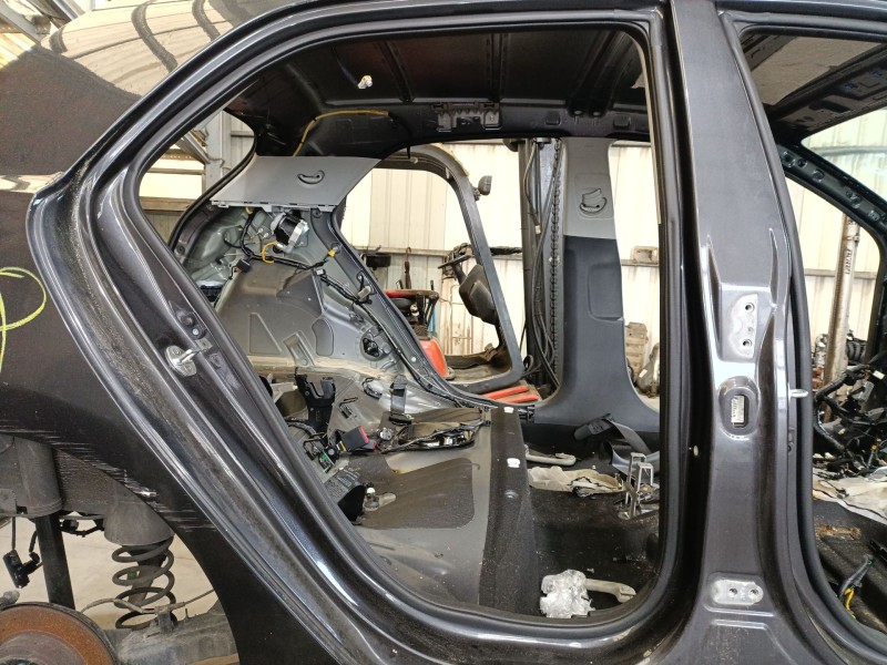 Recambio de gomas contorno puerta para kia rio iv (yb, sc, fb) 1.25 referencia OEM IAM   
