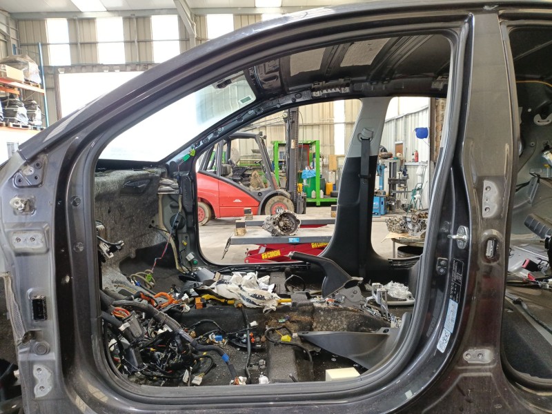 Recambio de gomas contorno puerta para kia rio iv (yb, sc, fb) 1.25 referencia OEM IAM   