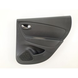 GUARNECIDO PUERTA TRASERA DERECHA 829A07238R 