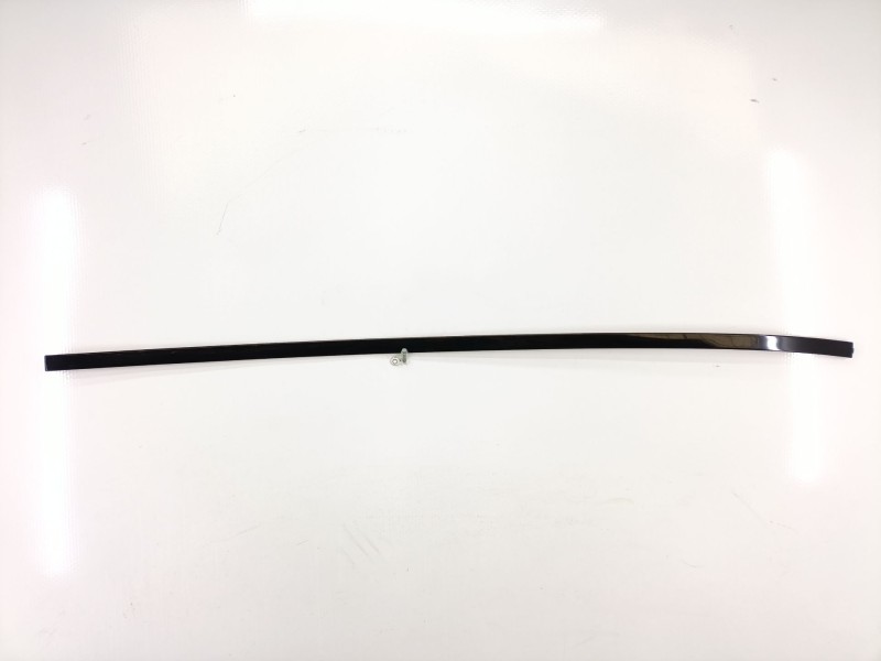Recambio de moldura para renault captur i (j5_, h5_) 0.9 tce 90 referencia OEM IAM 738534009R  