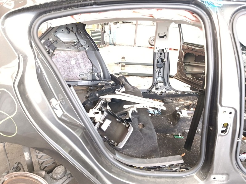 Recambio de gomas contorno puerta para ford focus iv (hn) 1.0 ecoboost referencia OEM IAM   