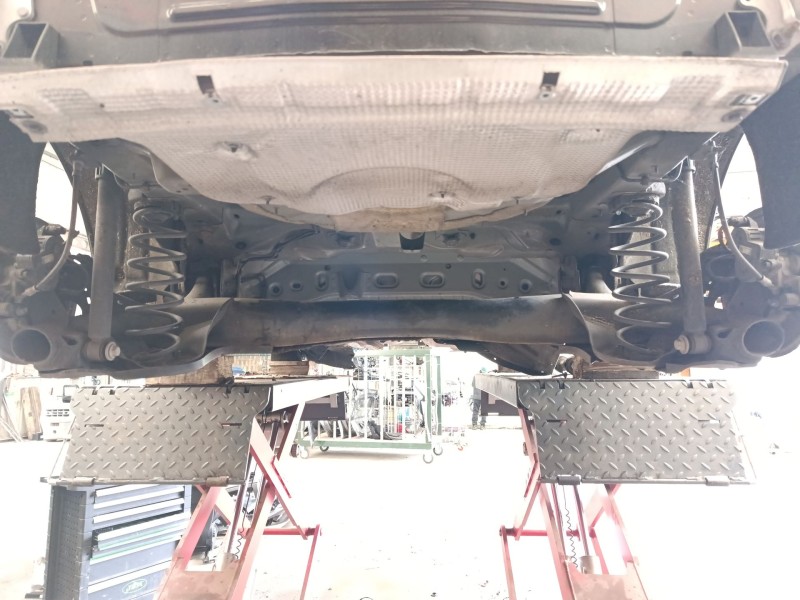 Recambio de puente trasero para ford focus iv (hn) 1.0 ecoboost referencia OEM IAM 2540216  