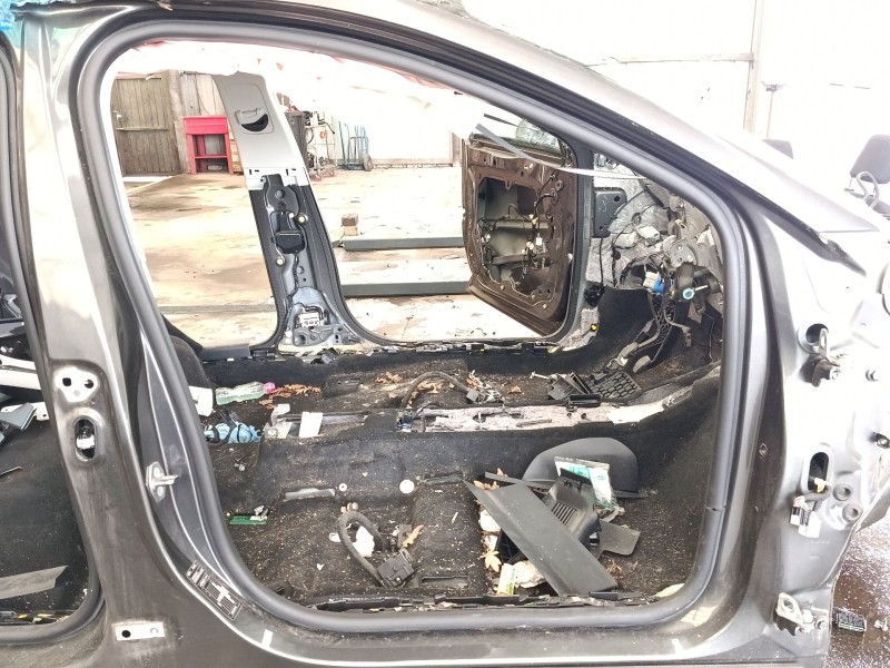 Recambio de gomas contorno puerta para ford focus iv (hn) 1.0 ecoboost referencia OEM IAM   