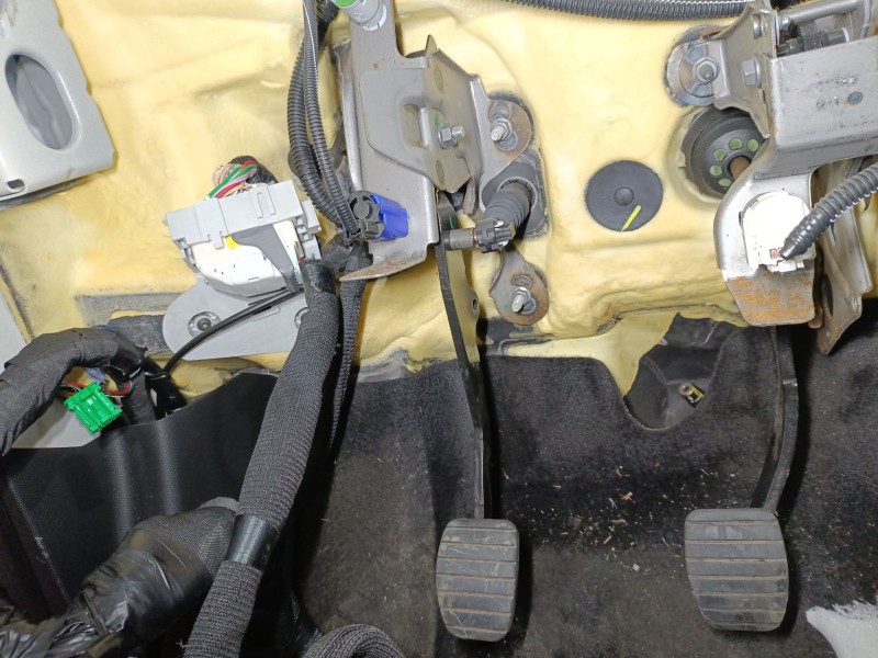Recambio de pedal embrague para renault captur i (j5_, h5_) 0.9 tce 90 referencia OEM IAM 465033381R  