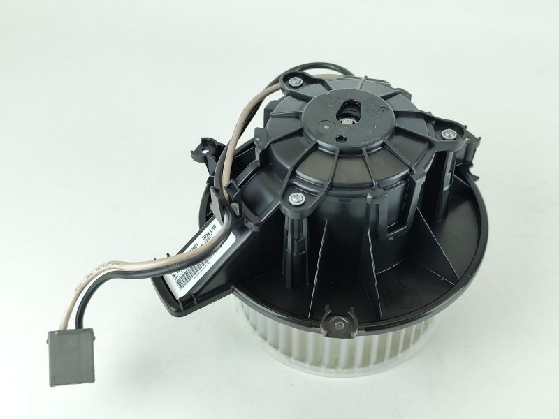Recambio de motor calefaccion para opel astra k sports tourer (b16) 1.6 cdti (35) referencia OEM IAM KG087001  