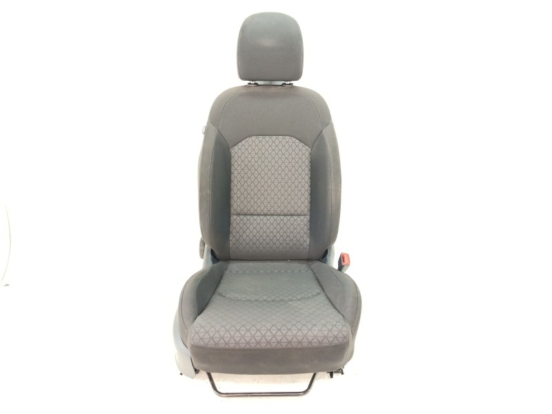 Recambio de asiento delantero derecho para kia ceed (cd) 1.6 crdi 136 referencia OEM IAM 88600J7000  