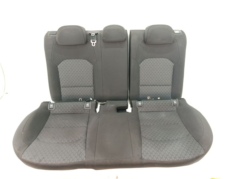 Recambio de asientos traseros para kia ceed (cd) 1.6 crdi 136 referencia OEM IAM 89100J7110  