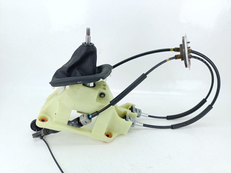 Recambio de palanca cambio para hyundai i20 iii (bc3, bi3) 1.2 referencia OEM IAM 43790Q0100  