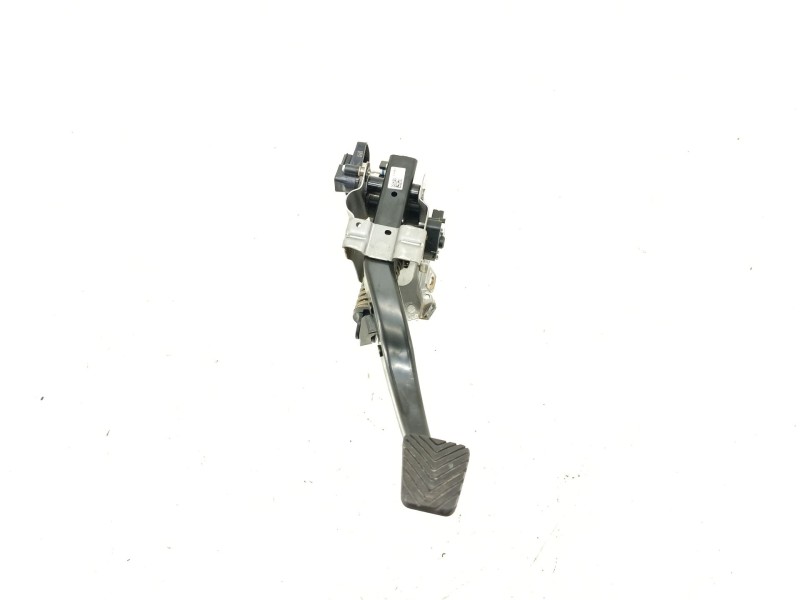 Recambio de pedal embrague para kia ceed (cd) 1.6 crdi 136 referencia OEM IAM 32802J7130  