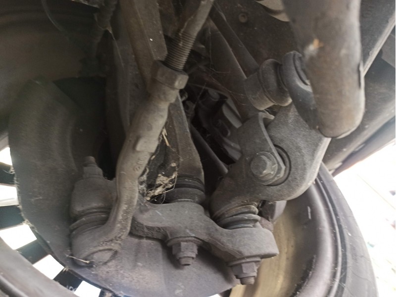 Recambio de mangueta delantera derecha para bmw 5 touring (f11) 535 d referencia OEM IAM   