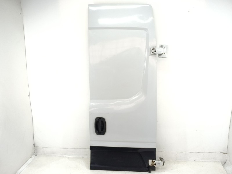 Recambio de porton trasero derecho para iveco daily vi caja/chasis 33s15, 35s15, 35c15 referencia OEM IAM 5801520002  