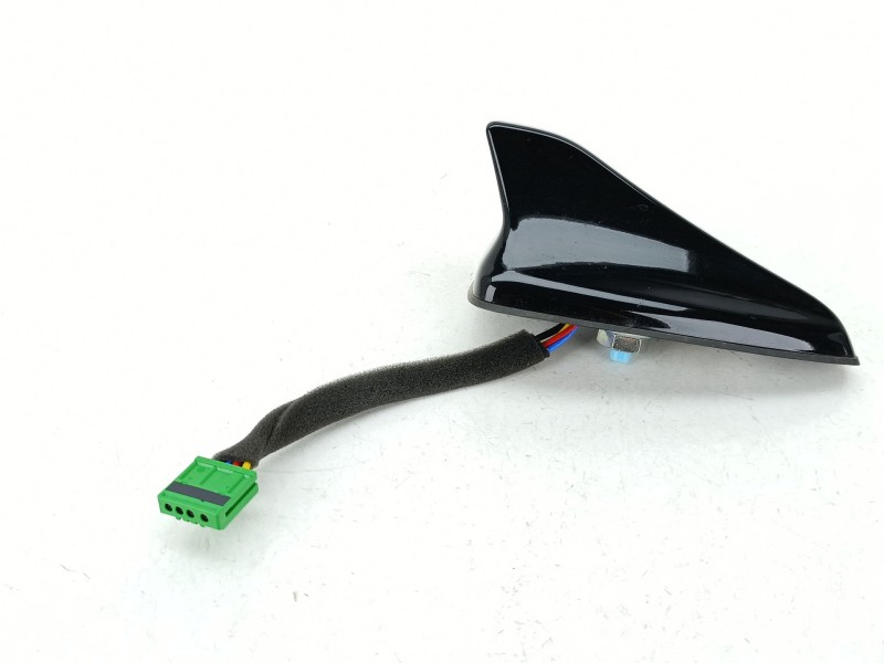 Recambio de base de antena para hyundai i20 iii (bc3, bi3) 1.2 referencia OEM IAM 96210Q0100  