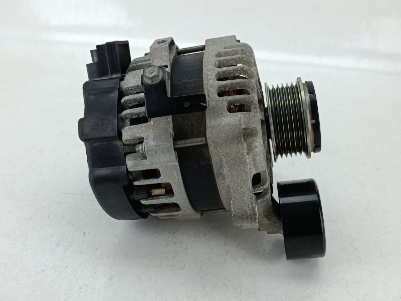 Recambio de alternador para hyundai i20 iii (bc3, bi3) 1.2 referencia OEM IAM 3730007500  