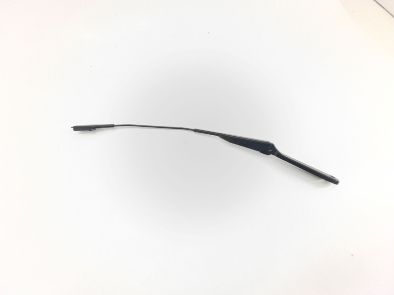 Recambio de brazo limpia delantero derecho para iveco daily vi caja/chasis 33s15, 35s15, 35c15 referencia OEM IAM 5801607101  