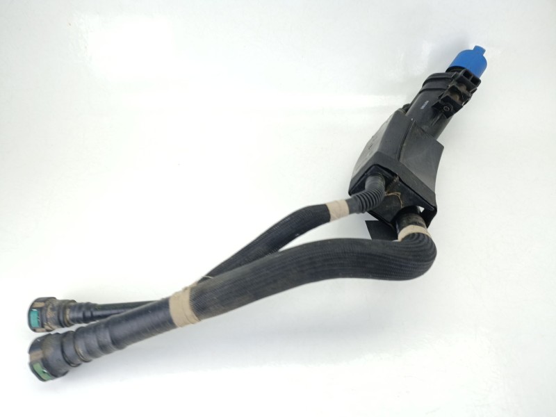 Recambio de deposito adblue para volkswagen crafter furgoneta (sy_, sx_) 2.0 tdi referencia OEM IAM 2N0131965  