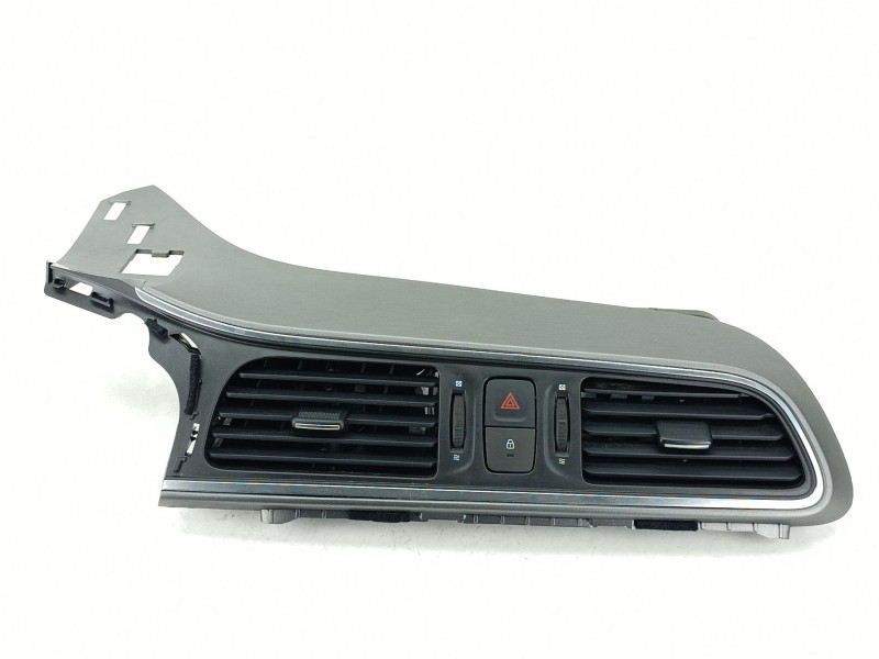 Recambio de rejilla aireadora para renault kadjar (ha_, hl_) 1.3 tce 160 (hlnc) referencia OEM IAM 687509788R  