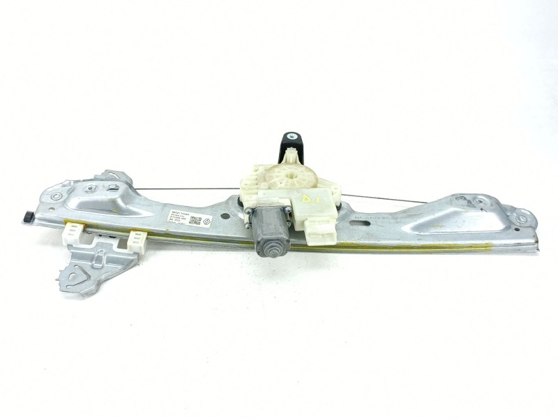 Recambio de elevalunas delantero izquierdo para renault kadjar (ha_, hl_) 1.3 tce 160 (hlnc) referencia OEM IAM 807217052R  