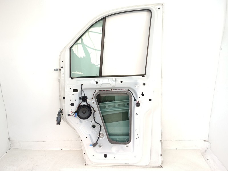 Recambio de puerta delantera derecha para volkswagen crafter furgoneta (sy_, sx_) 2.0 tdi referencia OEM IAM 7C0831056H  
