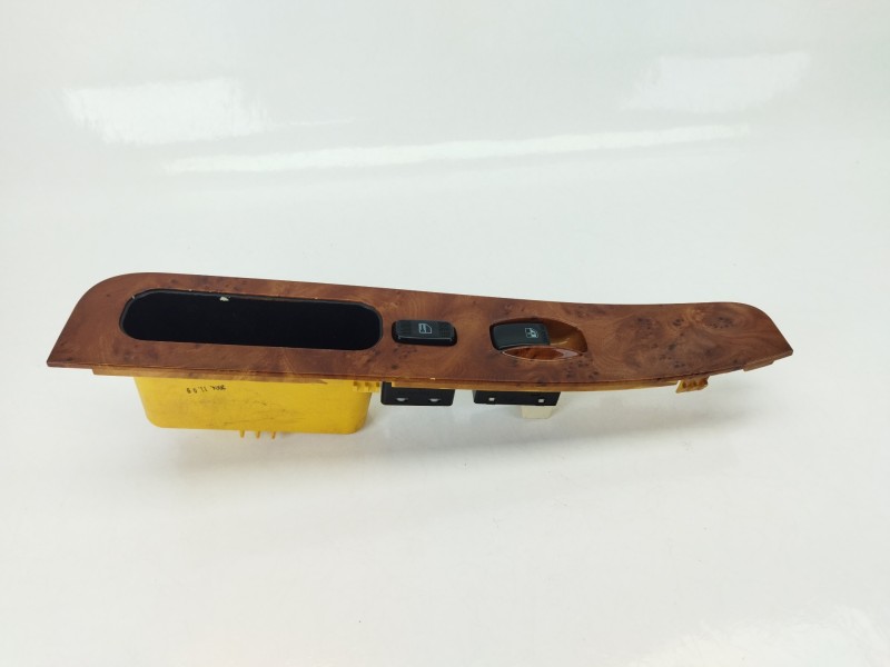 Recambio de mando elevalunas delantero derecho para kia carnival ii (gq) 2.9 crdi referencia OEM IAM 9357820000  